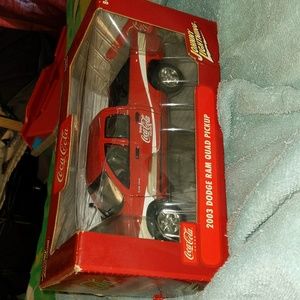 JOHNNY LIGHTNING COCA-COLA 2003 DODGE RAM QUAD PICKUP 1:24 DIECAST